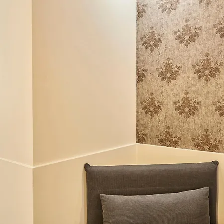 Hello Aparthotel *